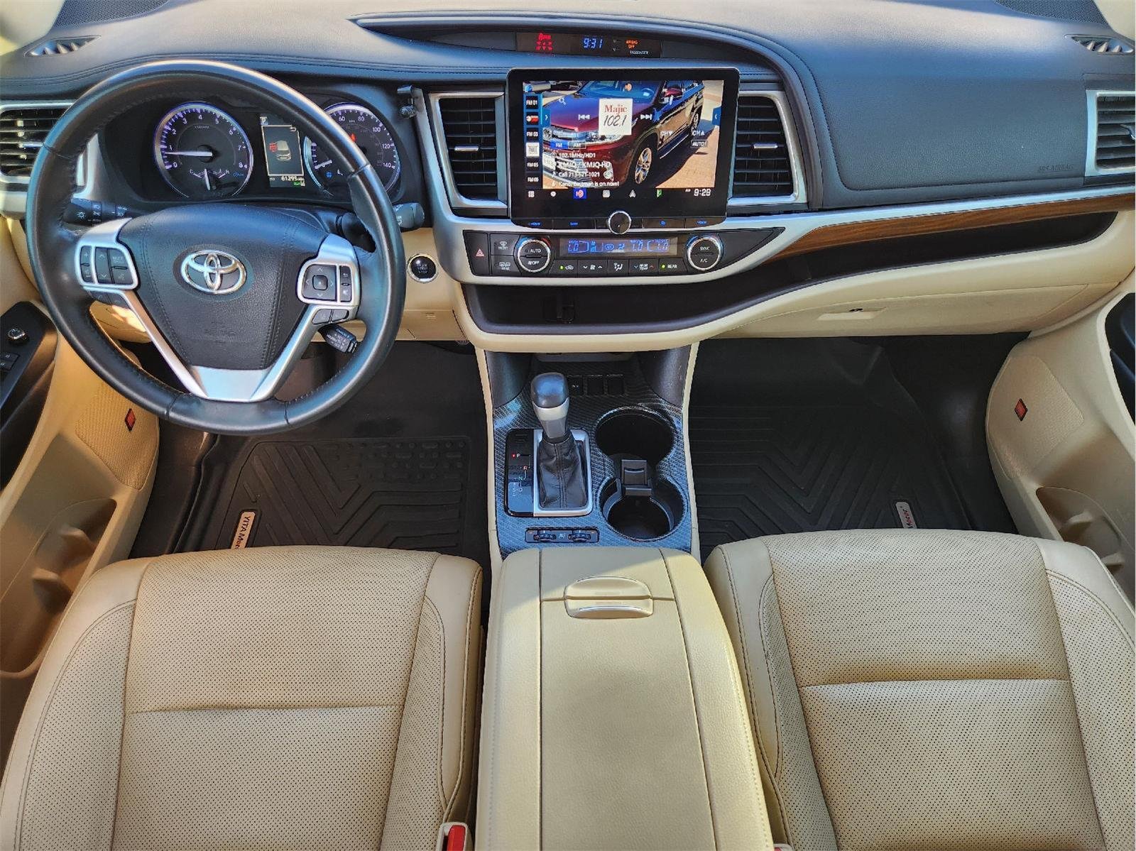 Used 2019 Toyota Highlander Limited FWD image 26