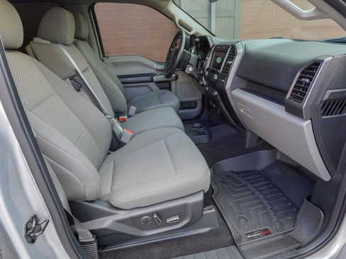 Used 2018 Ford F150 XLT w/ Equipment Group 302A Luxury AWD/4WD image 12