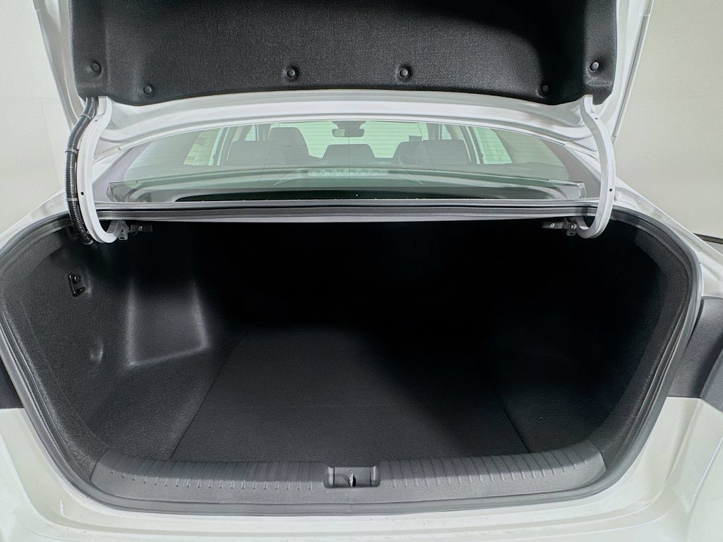 New 2026 Honda Accord Touring image 9