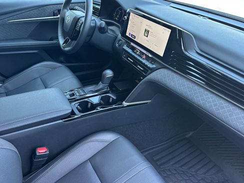 Certified 2026 Toyota Camry XLE AWD/4WD image 15