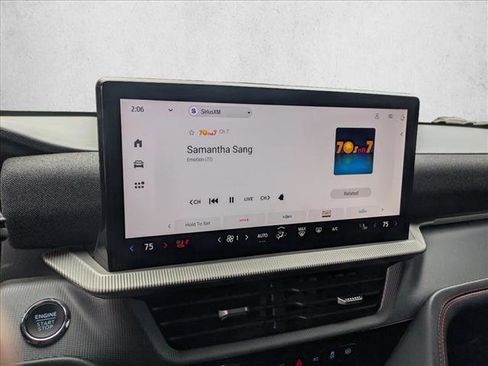 Used 2025 Ford Explorer ST image 12