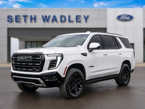 Used 2025 GMC Yukon AT4 w/ AT4 Premium Package AWD/4WD image 70