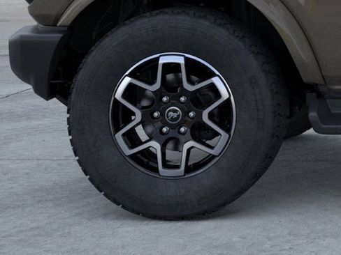 New 2025 Ford Bronco Outer Banks image 21