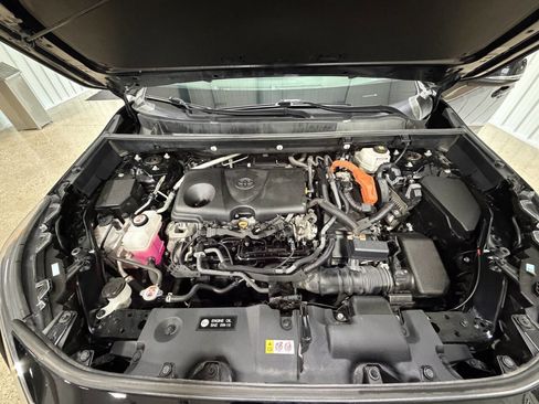 Used 2022 Toyota RAV4 LE image 33