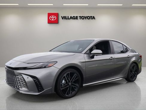 Certified 2025 Toyota Camry XSE w/ Premium Plus Package FWD image 1
