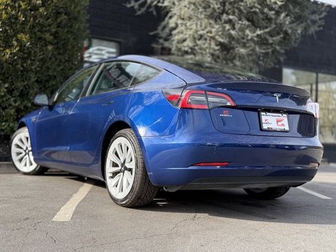 Used 2022 Tesla Model 3 Standard Range image 20