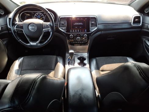 Used 2019 Jeep Grand Cherokee Altitude AWD/4WD image 10