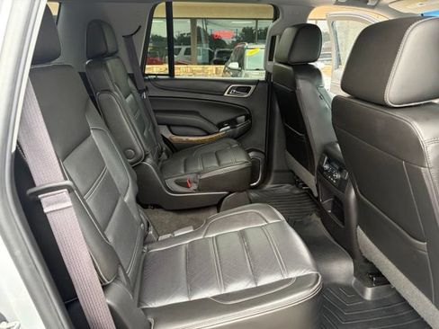 Used 2017 GMC Yukon Denali w/ Open Road Package AWD/4WD image 39