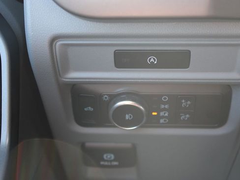 Used 2025 Ford F150 XLT w/ Equipment Group 301A Standard image 38