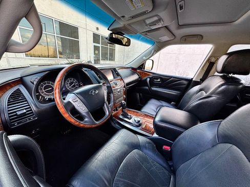 Used 2017 INFINITI QX80 4WD image 16