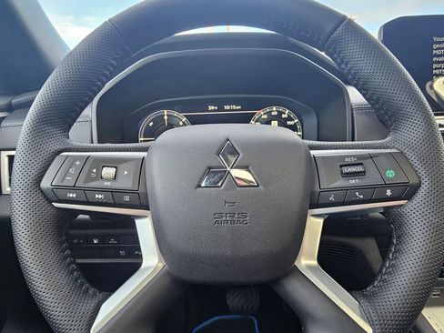 New 2025 Mitsubishi Outlander SEL Black Edition image 17