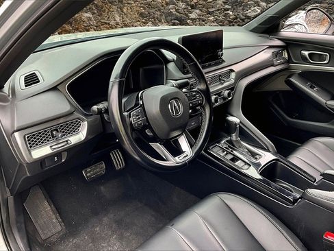 Used 2023 Acura Integra A-Spec image 11