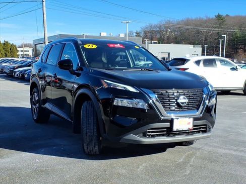 Certified 2023 Nissan Rogue SV w/ SV Premium Package image 3