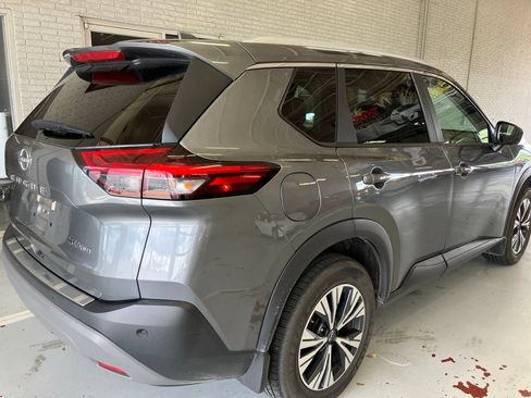 Used 2023 Nissan Rogue SV w/ SV Premium B Package AWD/4WD image 4