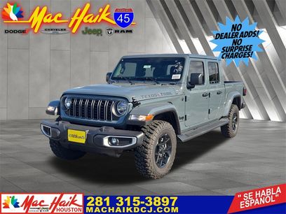 New 2025 Jeep Gladiator Sport