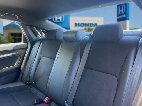 Used 2024 Honda Civic Sport image 31
