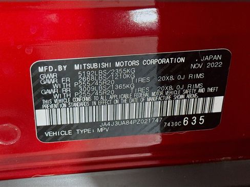 Used 2023 Mitsubishi Outlander SE Black Edition image 40