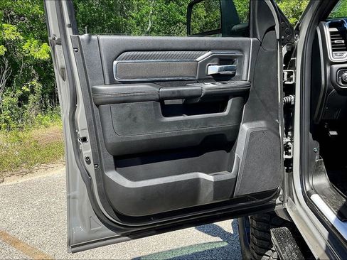 New 2026 RAM 3500 Big Horn AWD/4WD image 13
