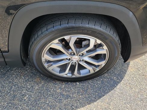 Used 2021 GMC Terrain SLT AWD/4WD image 15