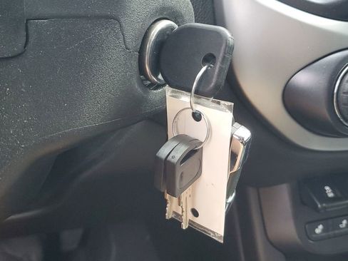 Used 2021 Chevrolet Colorado ZR2 image 37