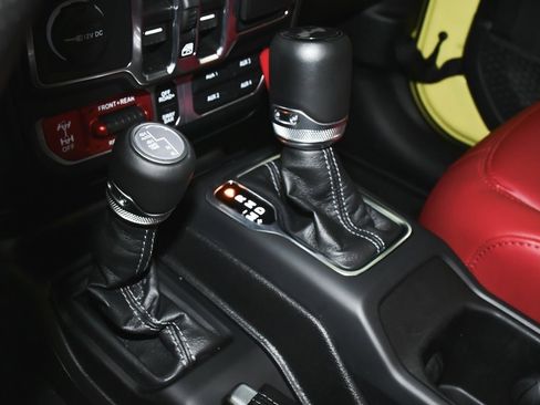 Used 2024 Jeep Wrangler Unlimited Rubicon 392 image 43