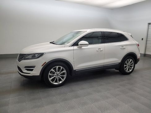 Used 2018 Lincoln MKC Select w/ Select Plus Package FWD image 2