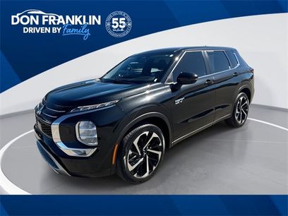 Used 2023 Mitsubishi Outlander SE