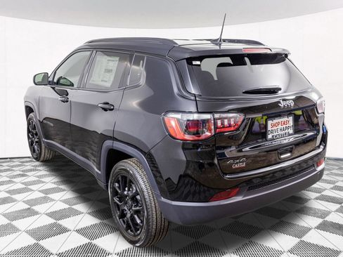 New 2026 Jeep Compass Latitude AWD/4WD image 14