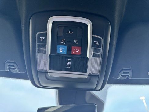 Used 2025 RAM 1500 Laramie w/ Sport Appearance Package image 19