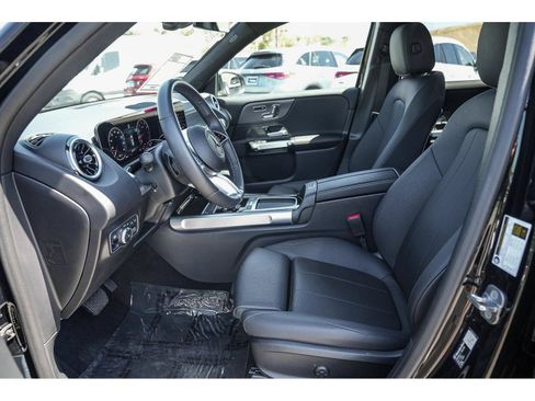 Certified 2026 Mercedes-Benz GLB 250 image 17