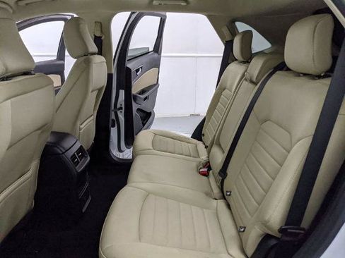 Certified 2022 Ford Edge SE AWD/4WD image 16