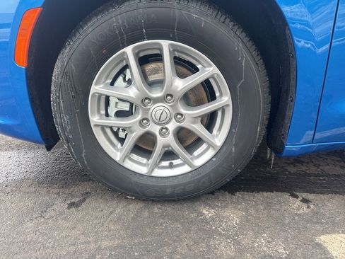 New 2026 Chrysler Pacifica Select image 62