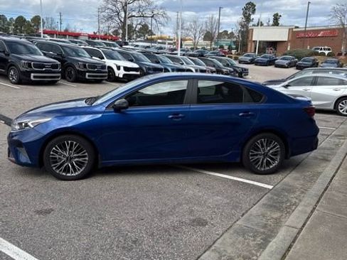 Certified 2024 Kia Forte GT-Line image 4