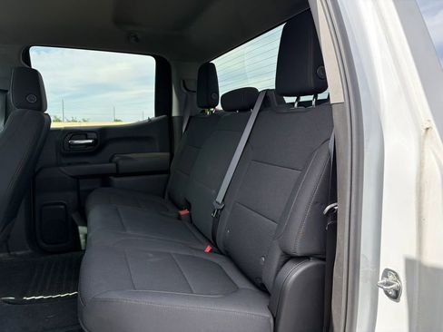 Used 2022 Chevrolet Silverado 1500 Custom RWD image 16