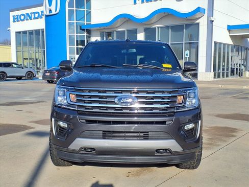 Used 2021 Ford Expedition XLT image 24