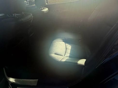 Used 2016 INFINITI Q70 L 3.7 w/ Deluxe Touring Package image 20