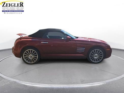 Used 2006 Chrysler Crossfire Convertible w/ Special Edition Group image 4