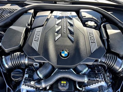 Used 2022 BMW M850i xDrive Coupe image 25
