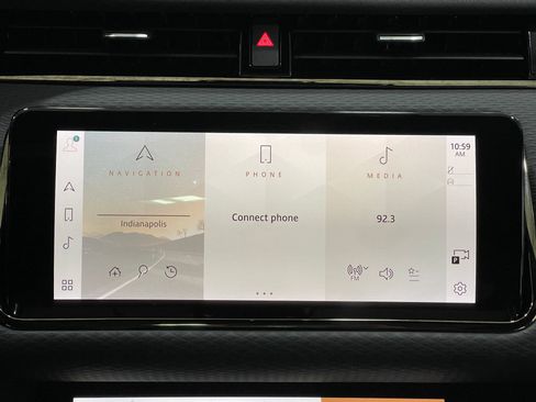 Used 2021 Land Rover Range Rover Evoque R-Dynamic S image 24