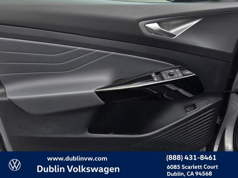 Used 2023 Volkswagen ID.4 Pro S image 10