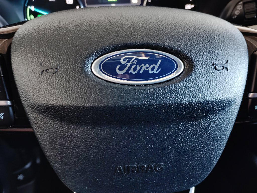 Used 2022 Ford Escape SEL FWD image 27