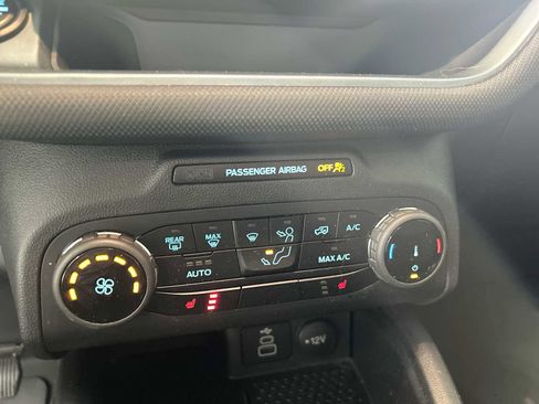 Used 2024 Ford Bronco Sport Badlands image 16