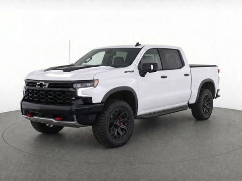 Used 2024 Chevrolet Silverado 1500 ZR2 w/ Technology Package AWD/4WD image 6