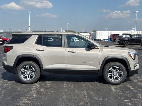 New 2026 GMC Terrain Elevation AWD/4WD image 10