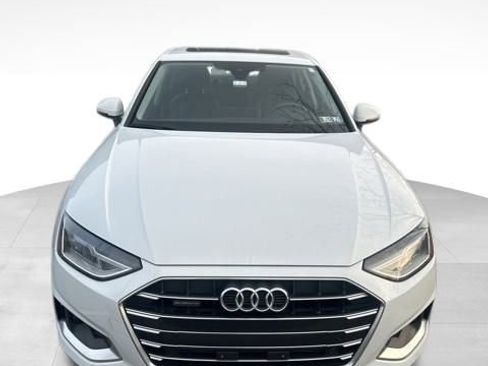 Used 2022 Audi A4 2.0T Premium image 2