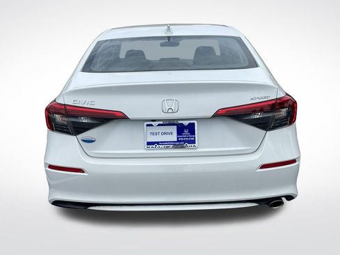 Used 2023 Honda Civic Sport image 5