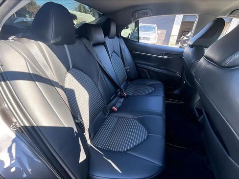 Used 2023 Toyota Camry SE image 28