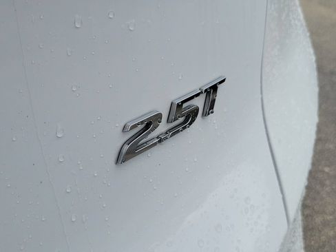 Used 2023 Hyundai Santa Fe Calligraphy FWD image 8