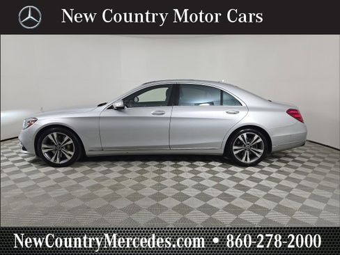 Used 2018 Mercedes-Benz S 560 4MATIC Sedan image 4