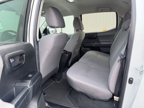 Used 2023 Toyota Tacoma SR w/ SR Convenience Package image 14